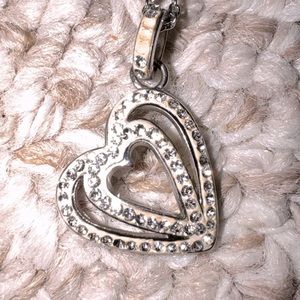 Heart necklace, silver